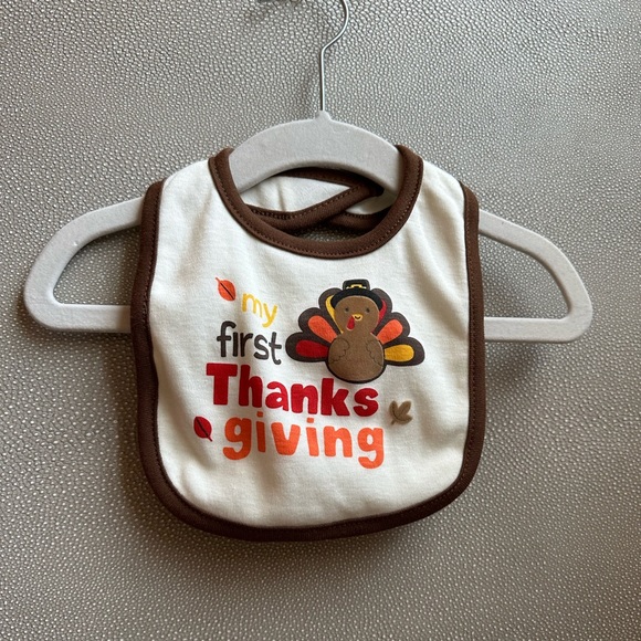 Three Holiday bibs, Christmas, NYE, Thanksgiving only used for photos - Picture 3 of 3